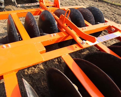 Trailed Offset Disc Harrow (With Tyre)